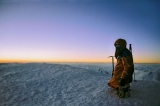 Встретить рассвет на вершине... (п.Корженевской, 7105 м.) ("Июльские снега...", триптих)