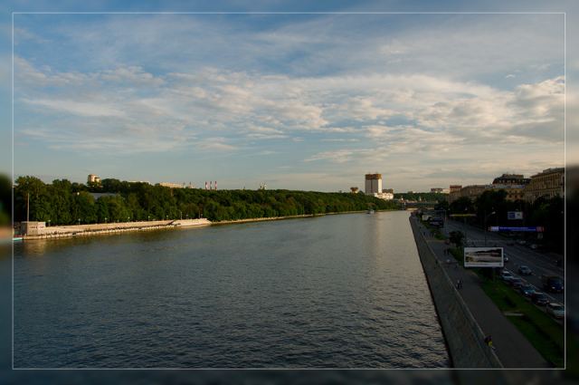 Город