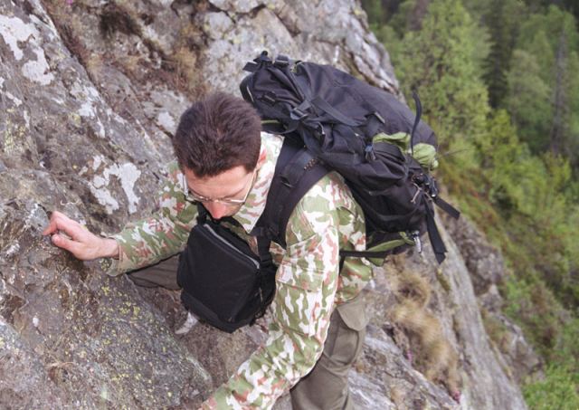 LowePro TopLoader 75