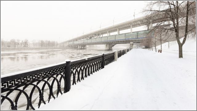 Метромост на Воробьевых горах.jpg