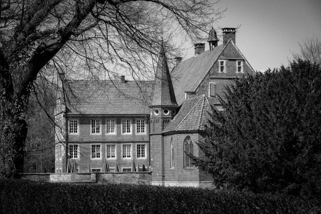 BURG HÜLSHOFF