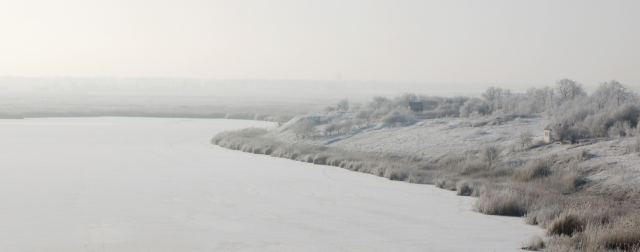 Остыли реки и земля остыла...