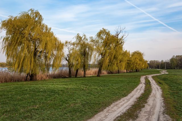 Апрель
