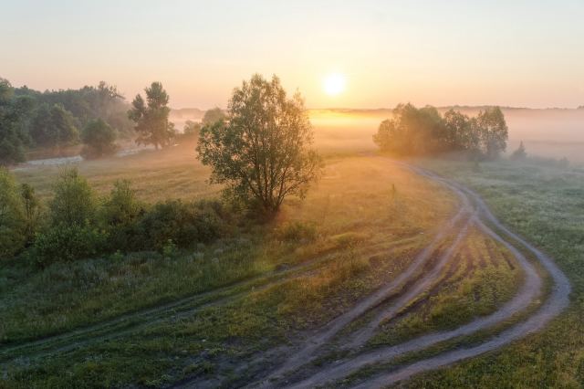 Рассвет возле речки Вороны