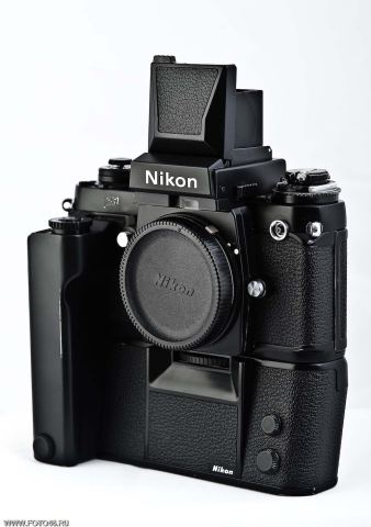 NIKON F3