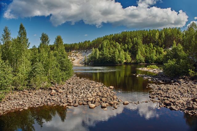 Окрестности палеовулкана Гирвас, Карелия.