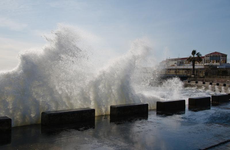 Storm-6march01-14.jpg