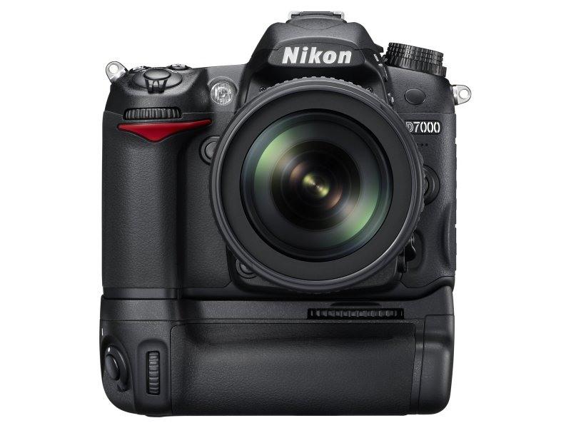 Nikon MB-D11.jpeg