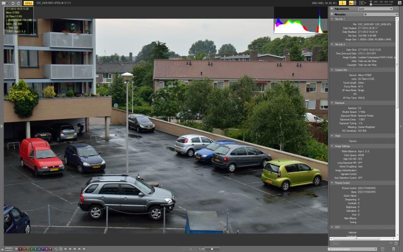 D7000 32 mm.jpg