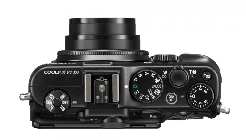 NIKON-COOLPIX-P7100-topview-1024.jpg