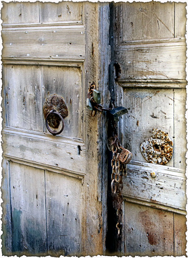 gate_lock.jpg