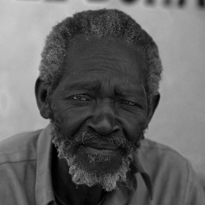 DSC_6428bw.jpg