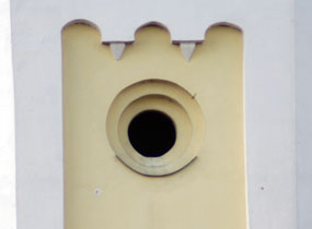 c0fca0e21ddc_04.jpg