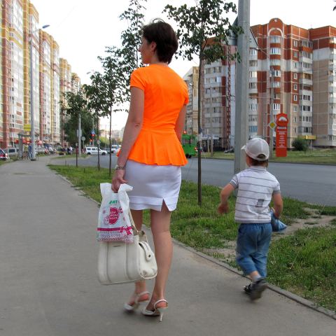 Оранжевая мама...