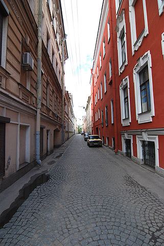 Улица Репина